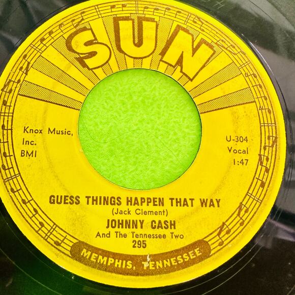 JOHNNY CASH Come in Stranger / Guess Things Happen That Way SUN 295 1958 45rpm - Picture 5 of 8